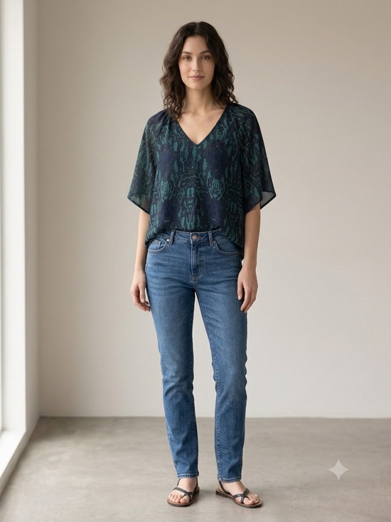 Allison Joy Tops - Allison Joy Abstract V-Neck Blouse Green Navy M